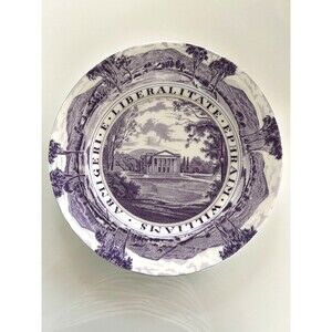 Collectible Williams College Plate Dk Purple Wedgwood DPM 13 England 10 7/8" NEW